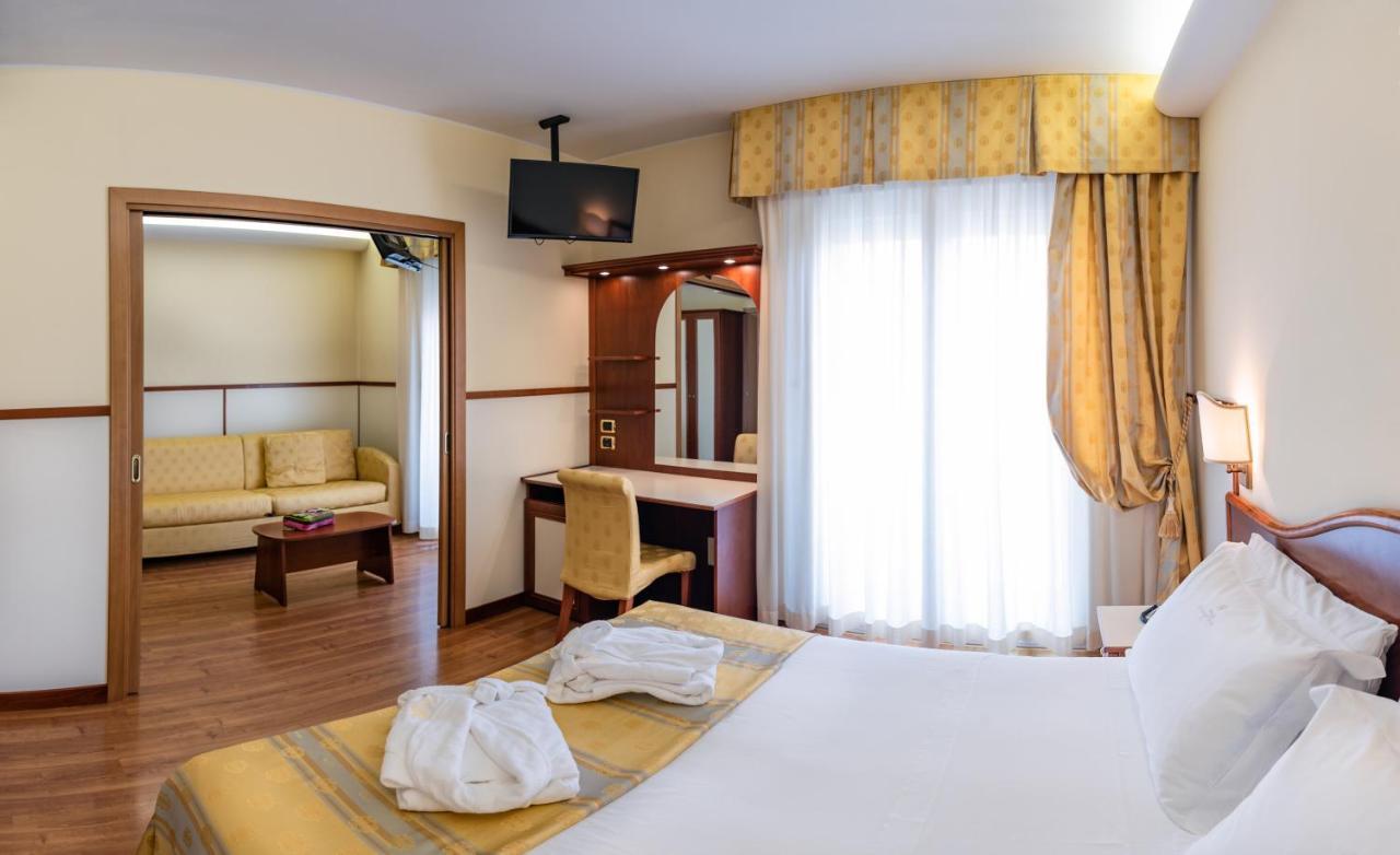 Vidi Miramare & Delfino Hotel 4*