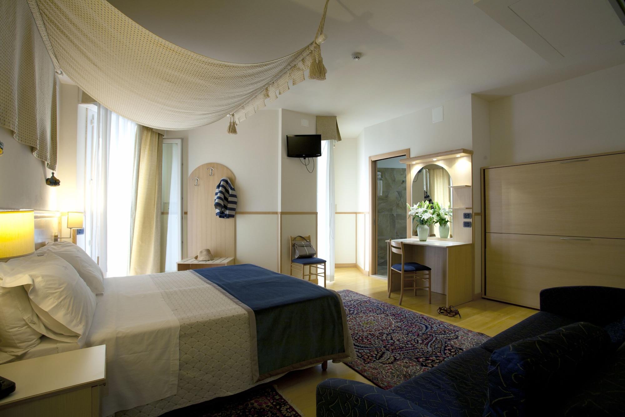 Vidi Miramare & Delfino Hotel 4*